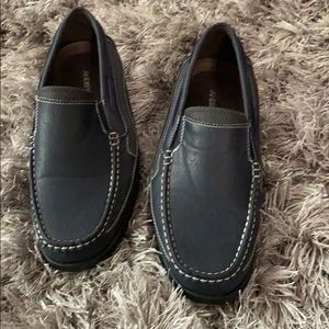 Men casual shoes